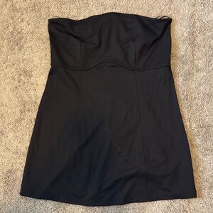 Chic Strapless Black Dress